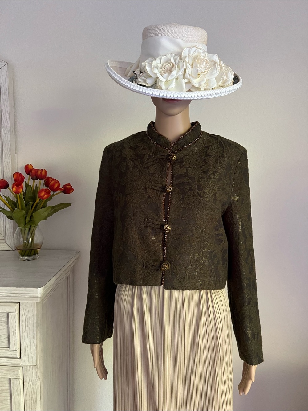 Olive Brocade Mandarin-Collar Jacket - Light Wool Quilted